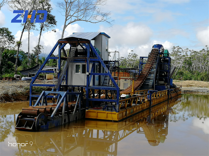 Bucket Chain Gold Dredger